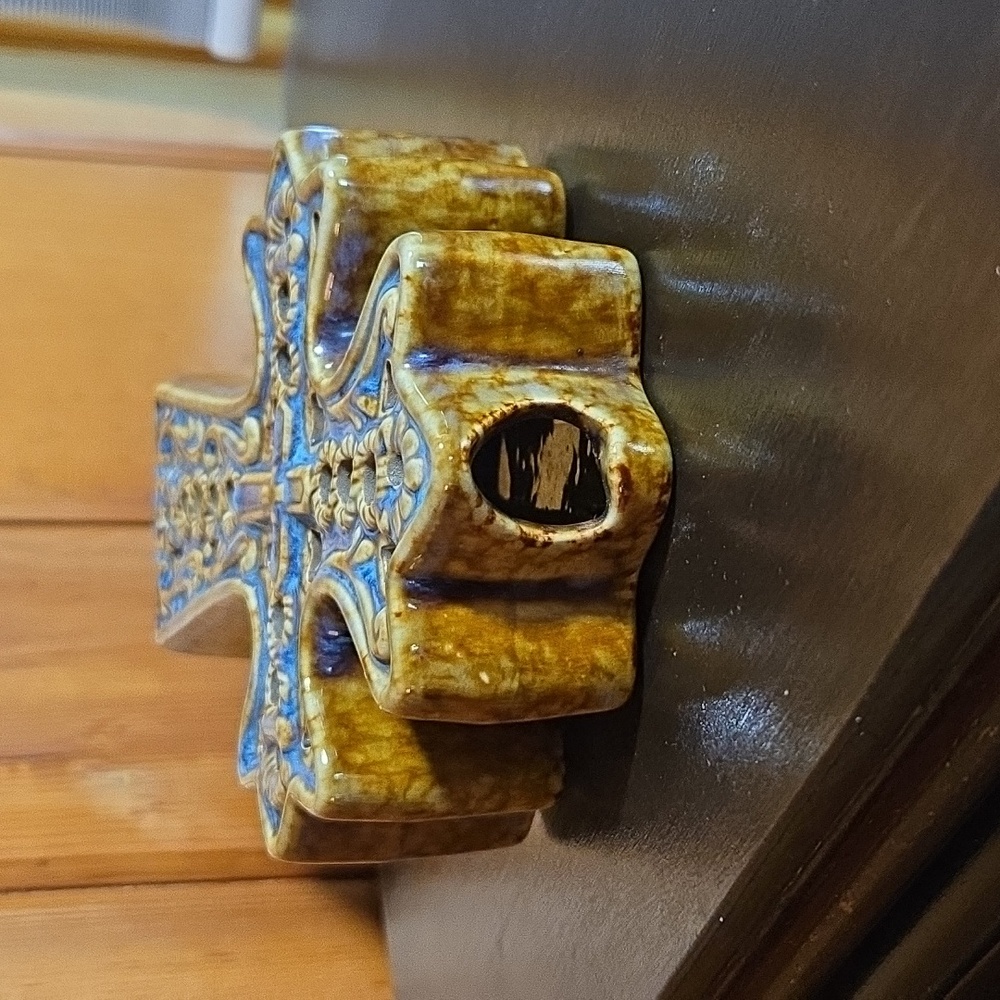 Ceramic Breton Cross Tea Light Candle Holder - Picture 5 of 7